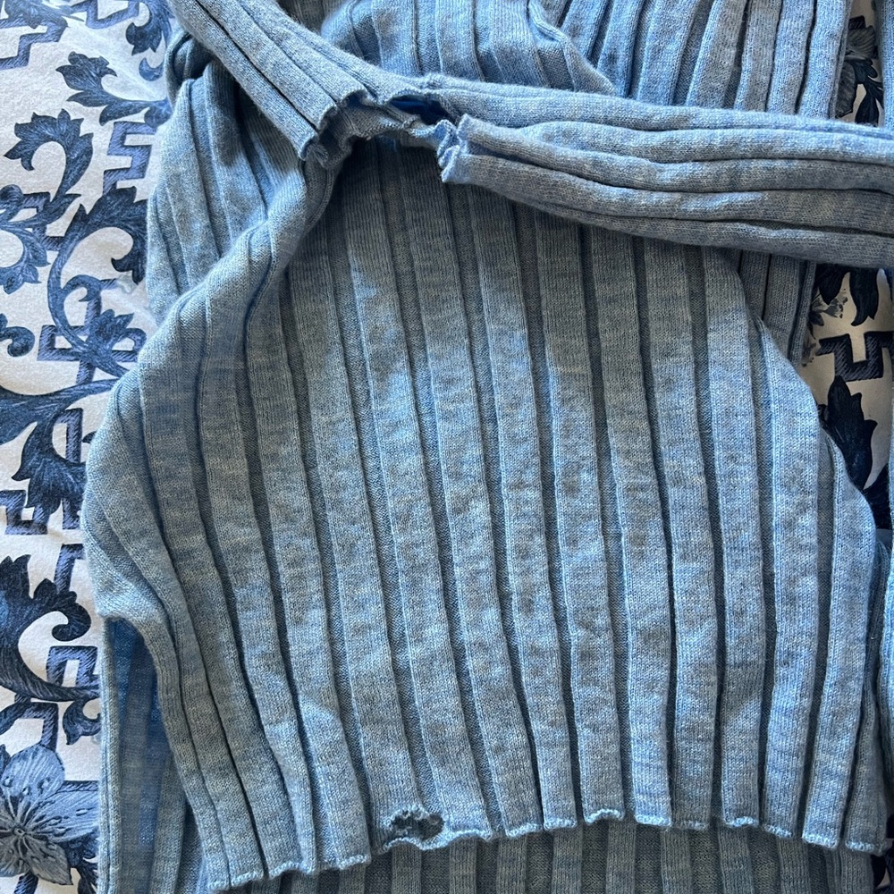 Helmut Lang Sky Blue Ribbed Turtleneck Sweater - Picture 6 of 7